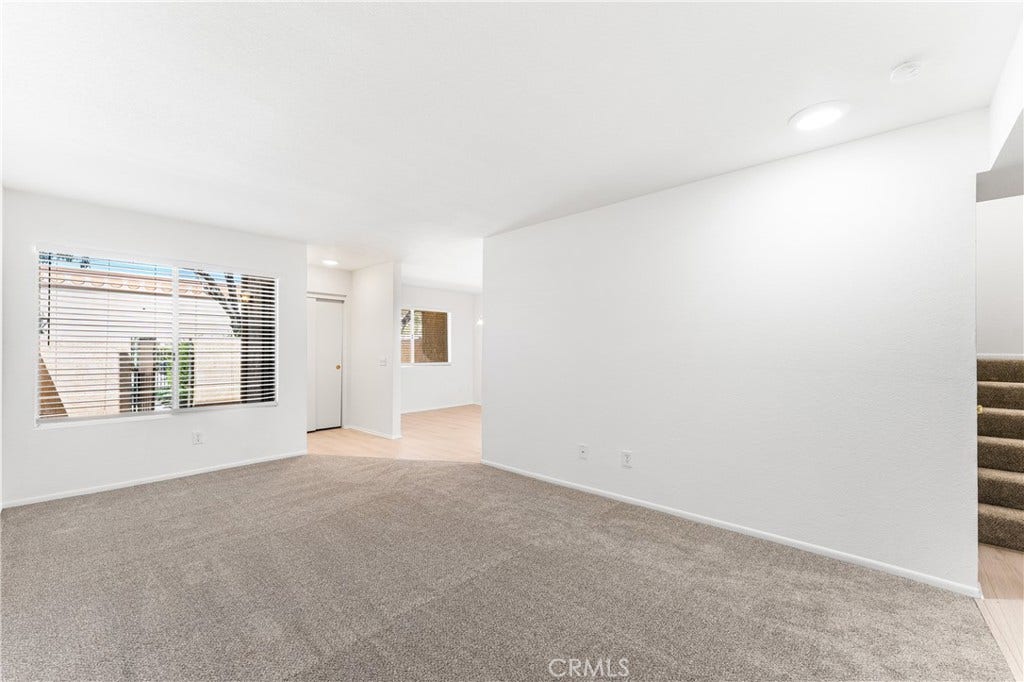 1830 E Avenue J2, #3, Lancaster, CA 93535