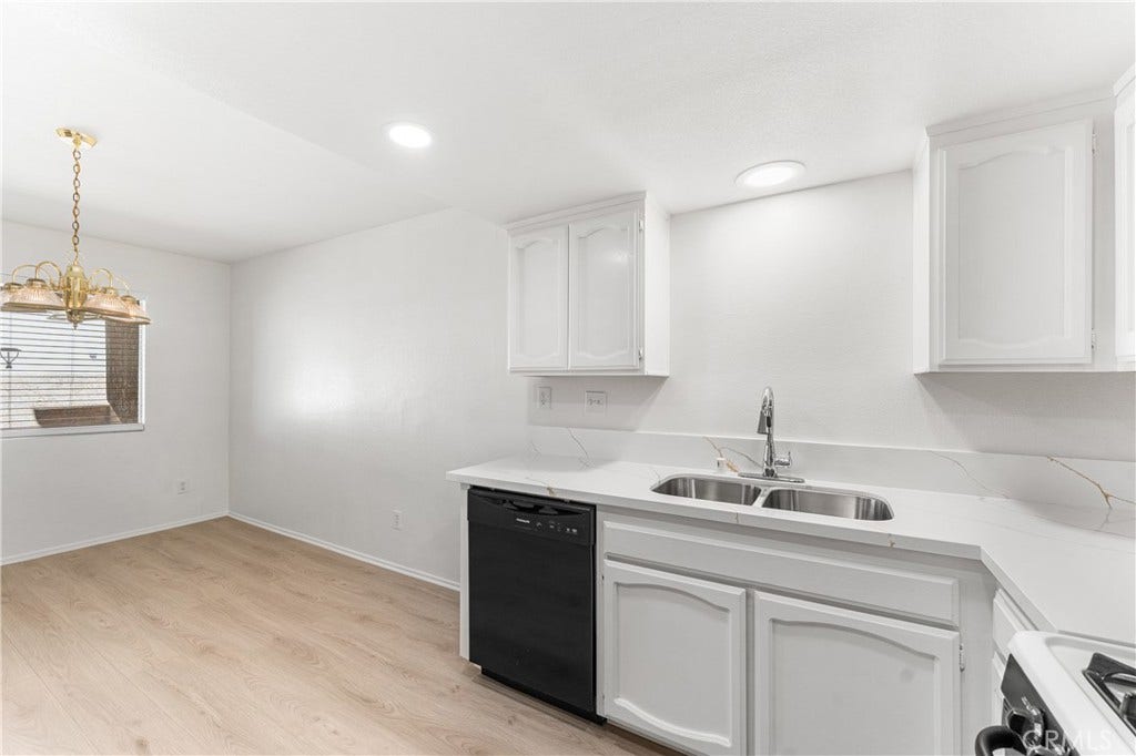 1830 E Avenue J2, #3, Lancaster, CA 93535