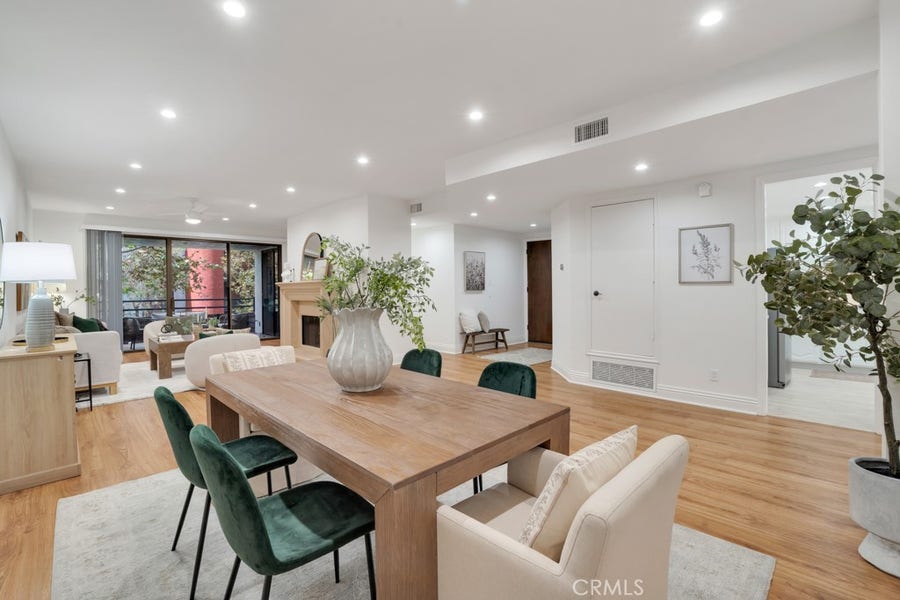 Property photo for 4792 Park Encino Lane, #102, Encino, CA