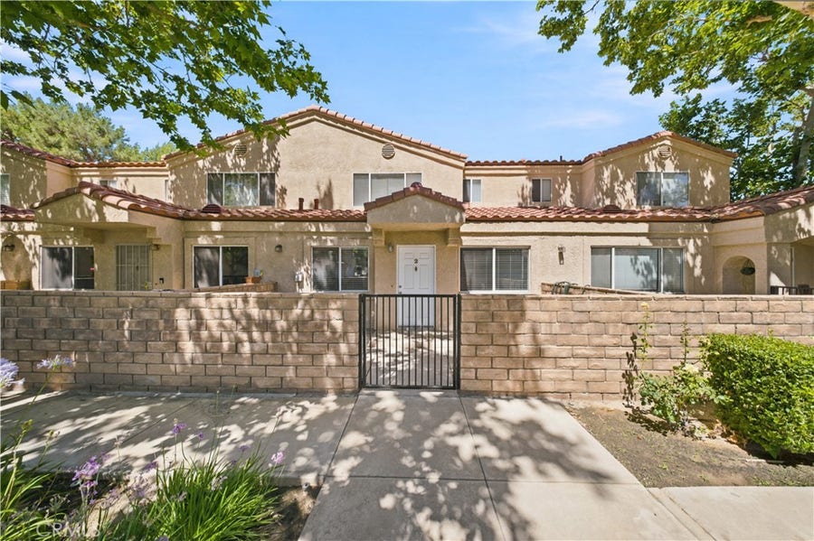 Property photo for 43467 30th W, Lancaster, CA