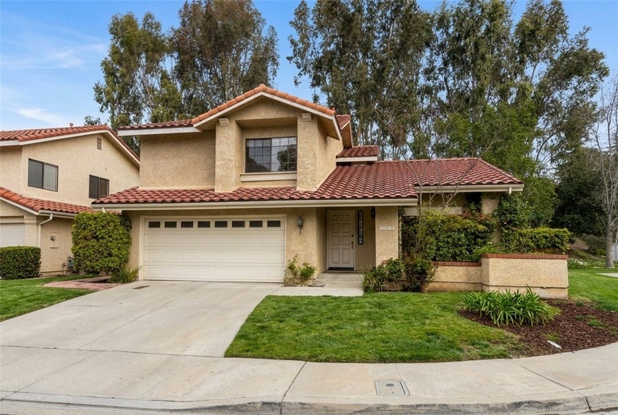 Property photo for 6691 Summerhill Court, Oak Park, CA