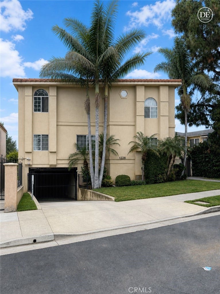Property photo for 5228 Vantage, #6, Valley Village, CA