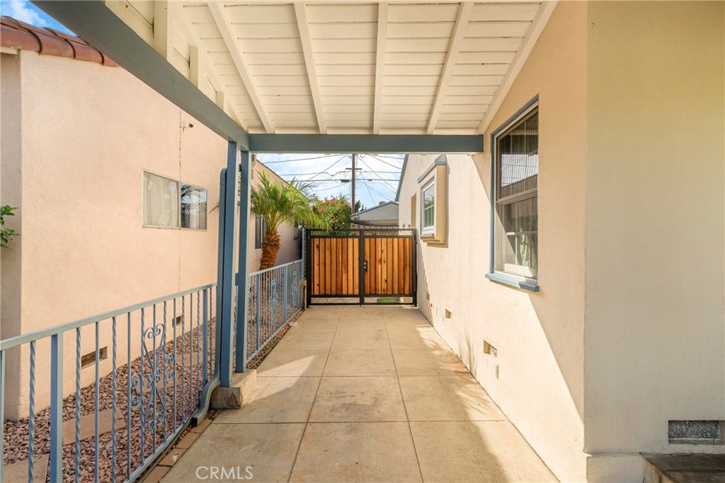 1733 S Corning, Los Angeles, CA 90035