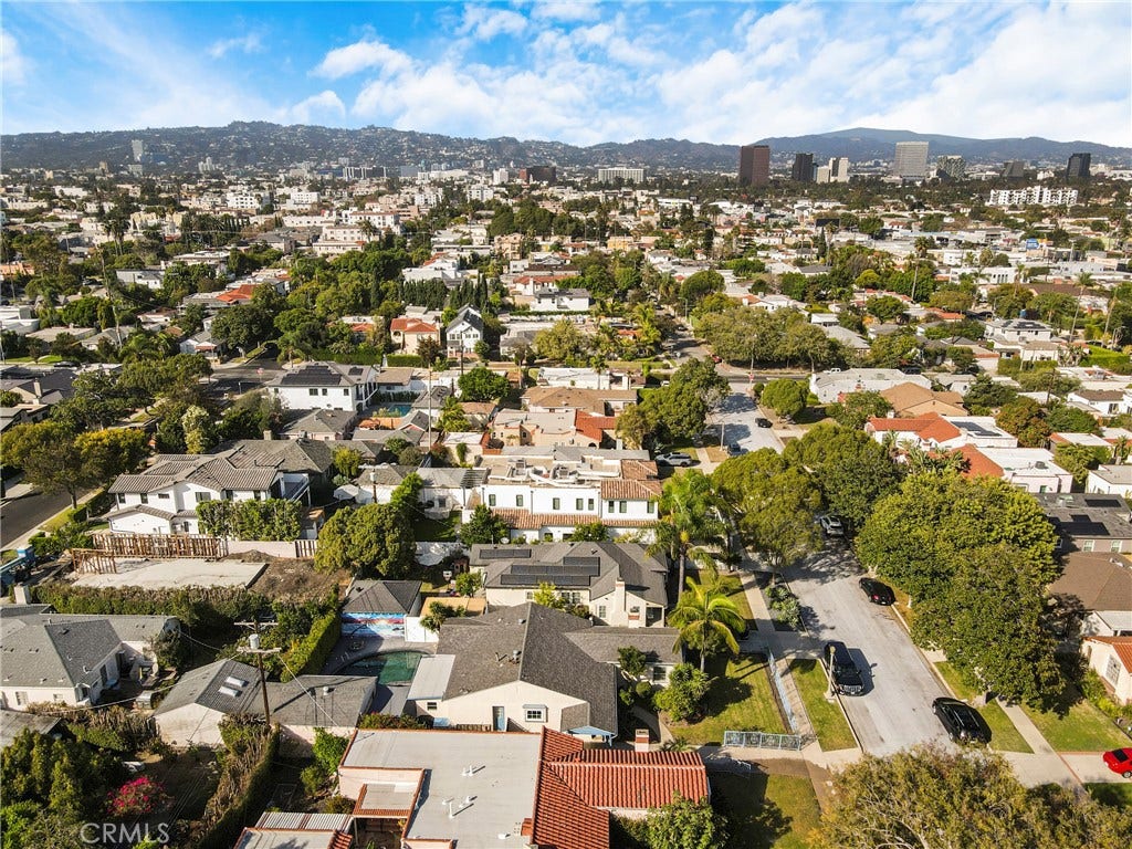 1733 S Corning, Los Angeles, CA 90035