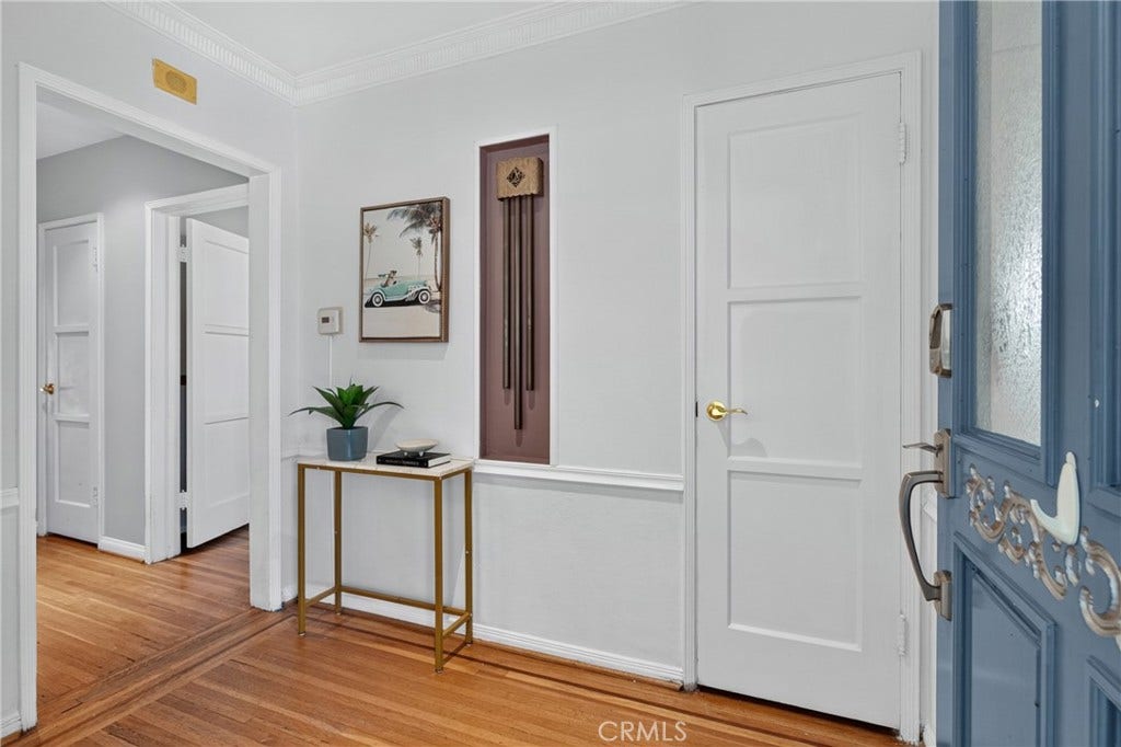 1733 S Corning, Los Angeles, CA 90035