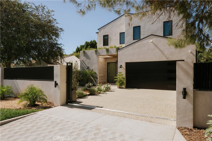 Property photo for 14755 Hesby Street, Sherman Oaks, CA