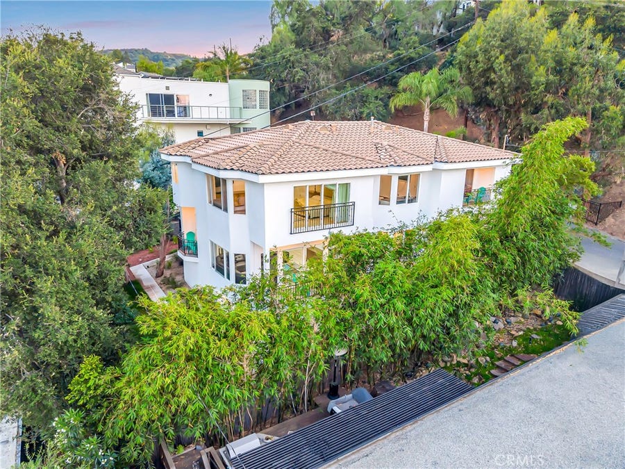 Property photo for 4330 Alhama Dr, Woodland Hills, CA