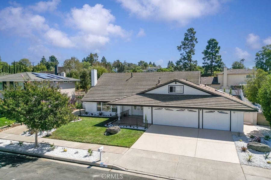 Property photo for 38 Lucero, Thousand Oaks, CA
