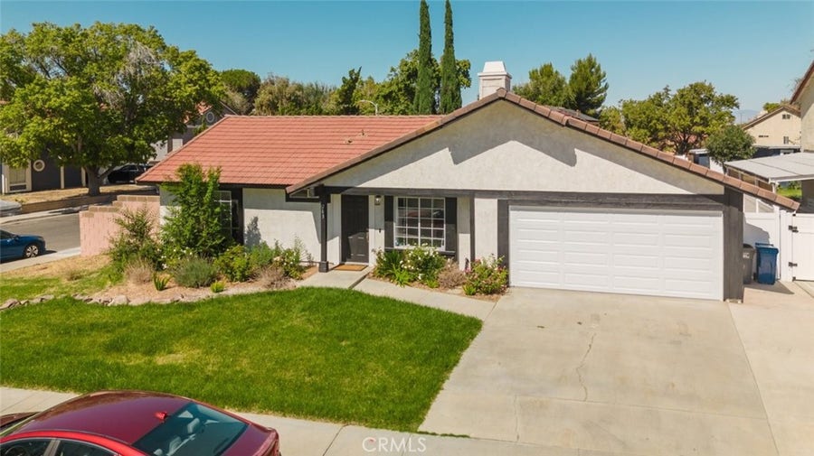 Property photo for 203 Linda Court, Palmdale, CA