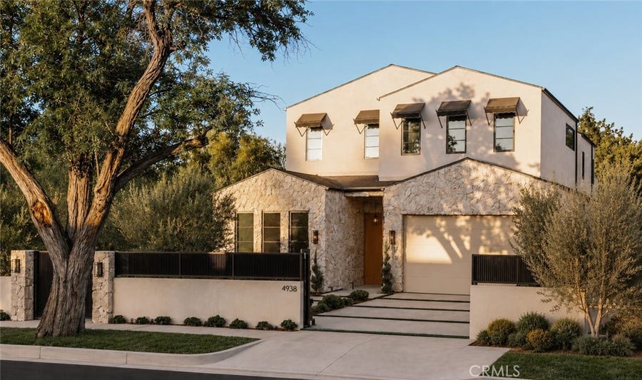 Property photo for 4938 Hesperia Avenue, Encino, CA