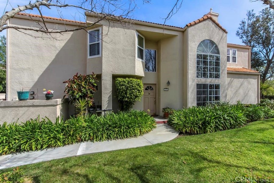 Property photo for 11302 Old Ranch Circle, Chatsworth, CA