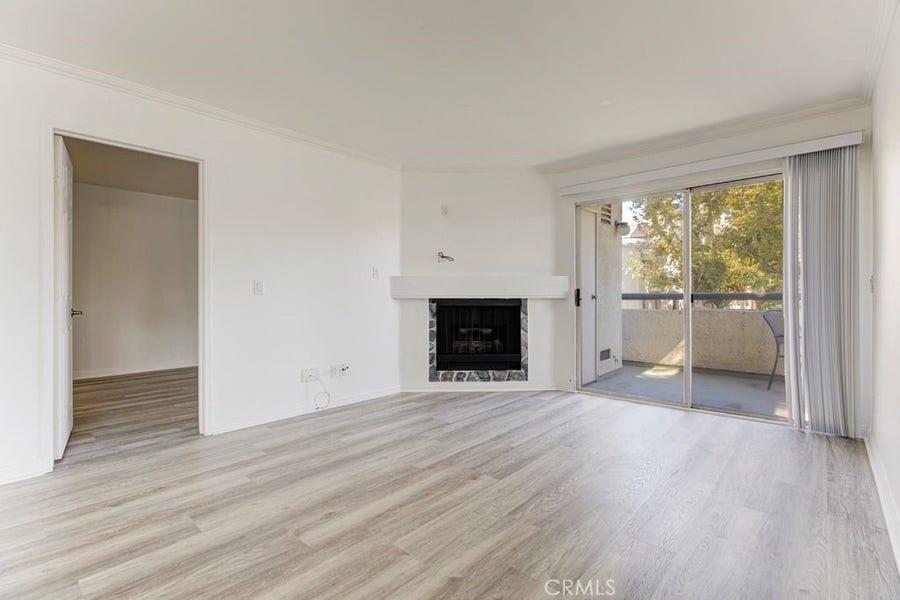 Property photo for 5515 Canoga Ave, #105, Woodland Hills, CA