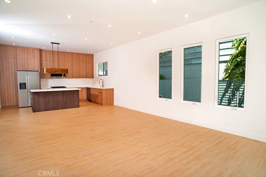 Property photo for 5618 Buffalo, Valley Glen, CA