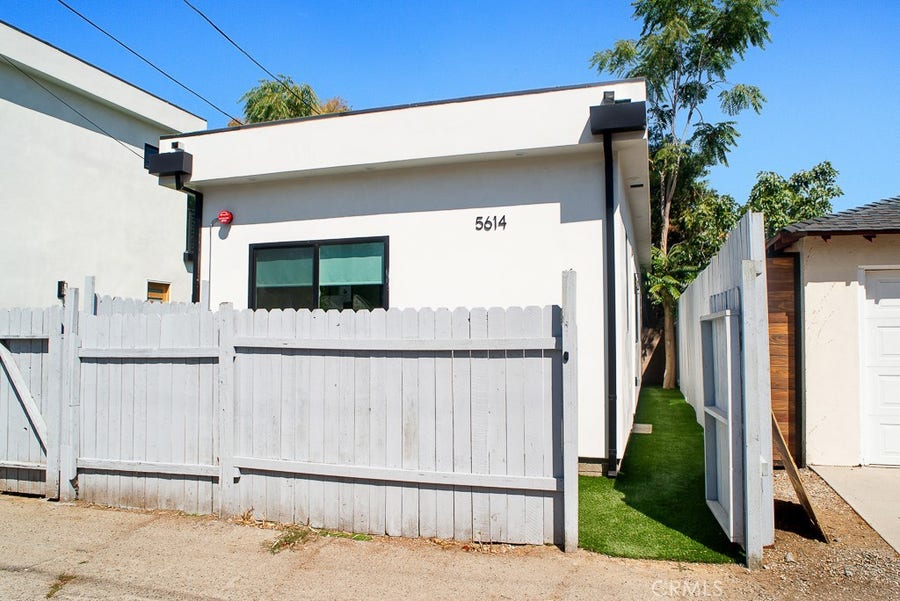 Property photo for 5614 Buffalo, Valley Glen, CA