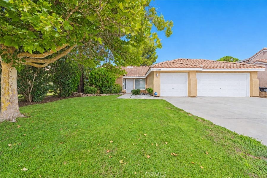 Property photo for 37731 Wisteria Trail, Palmdale, CA