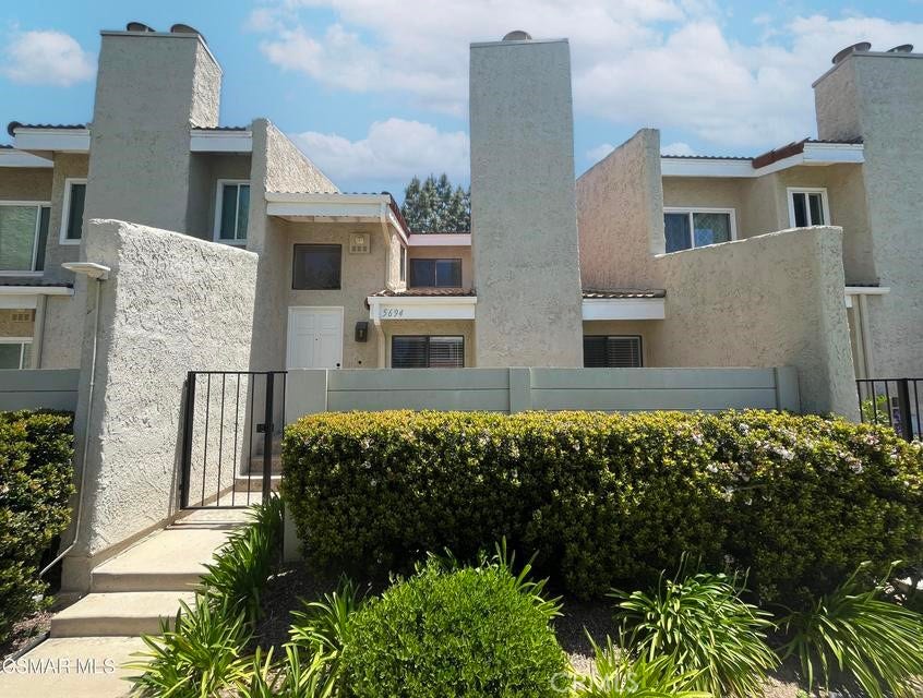 Property photo for 5694 E Los Angeles, Simi Valley, CA