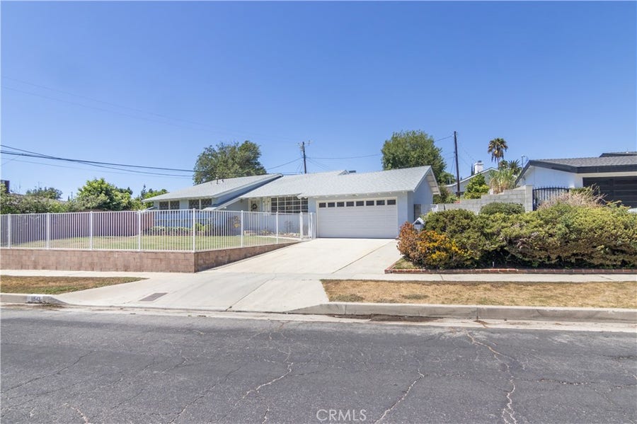 Property photo for 11543 Swinton, Granada Hills, CA