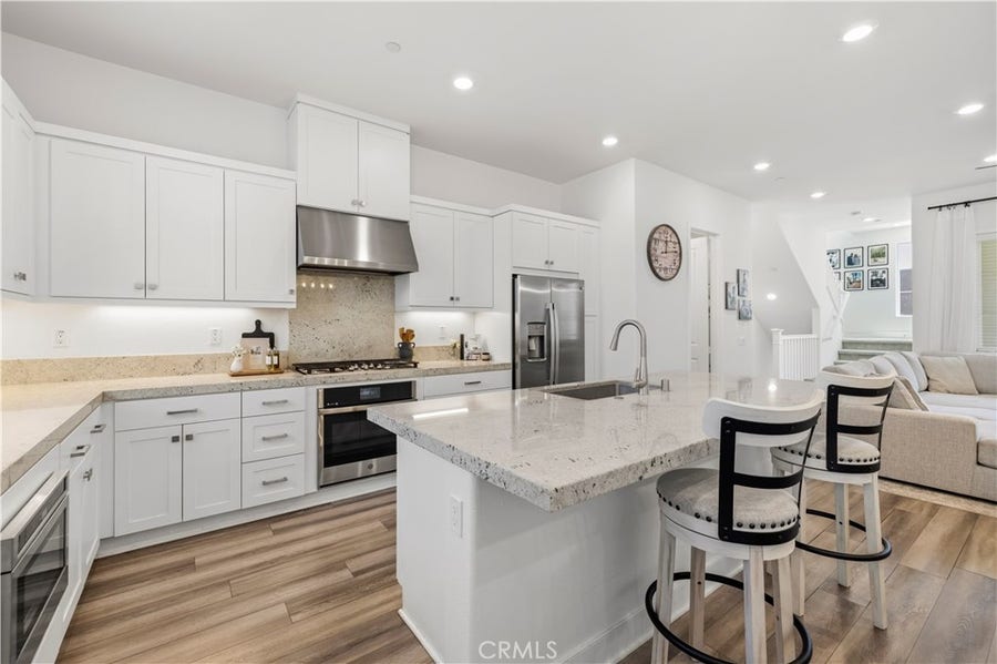 Property photo for 27420 Horizon View, Valencia, CA