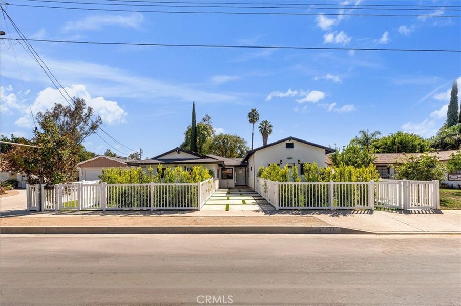 Property photo for 22714 Schoolcraft, West Hills, CA