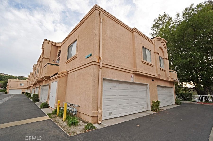 Property photo for 18848 Vista Del Canon, #B, Newhall, CA