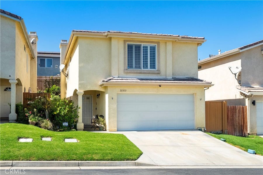 Property photo for 31313 Castaic Oaks Lane, Castaic, CA