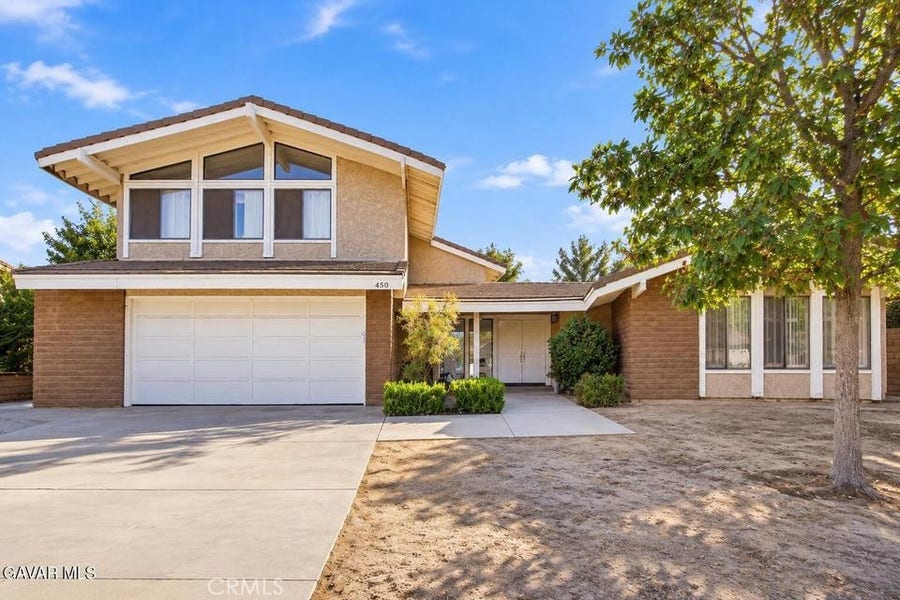 Property photo for 450 Fairway Drive, Palmdale, CA