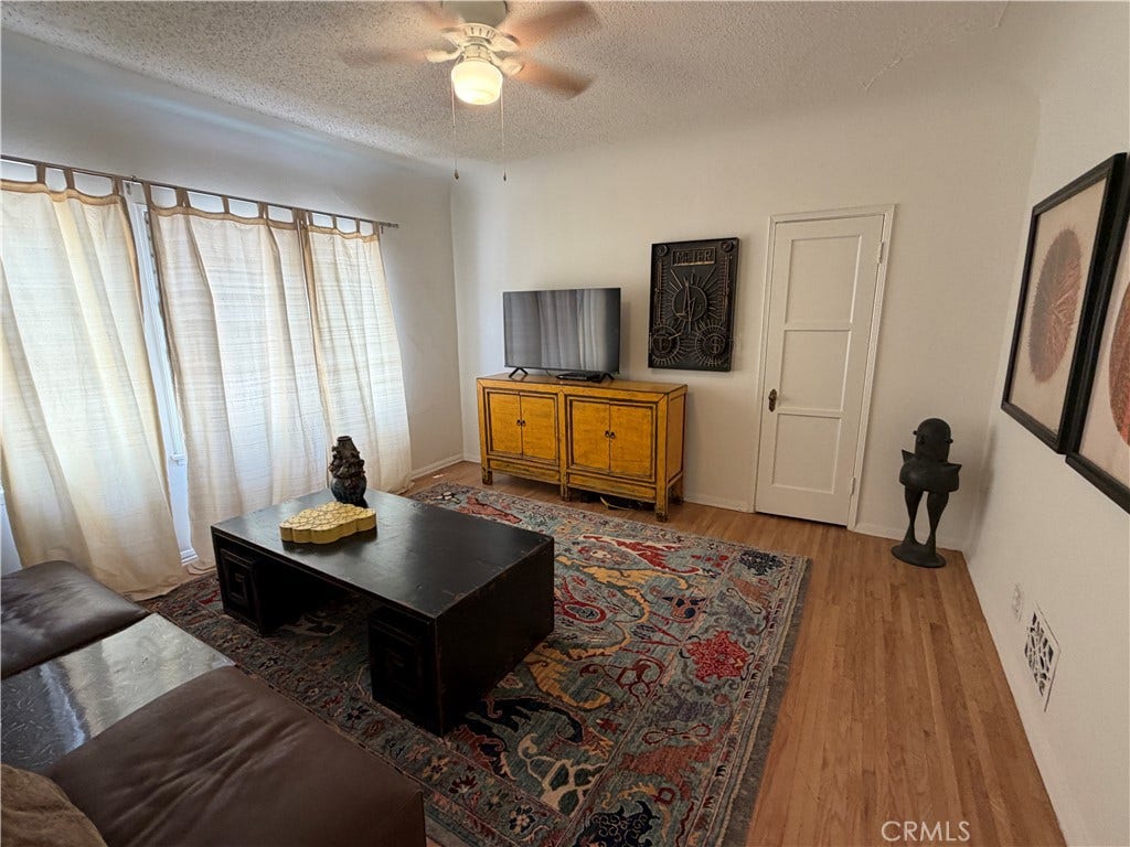 1054 S Corning, Los Angeles, CA 90035 1054 S Corning, Los Angeles, CA 90035