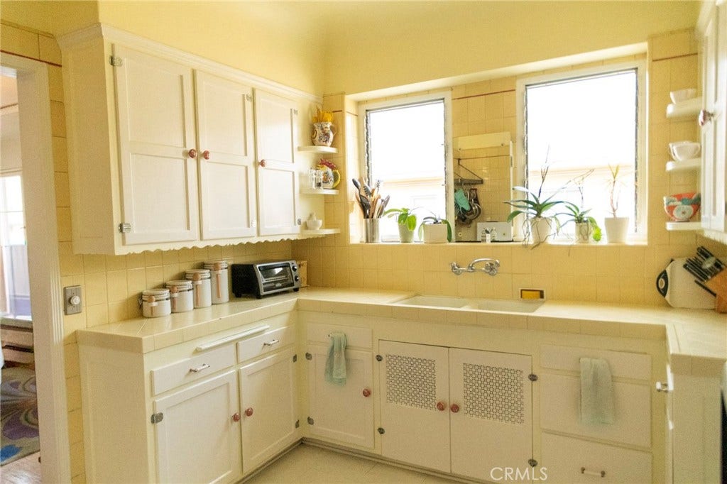 1054 S Corning, Los Angeles, CA 90035 1054 S Corning, Los Angeles, CA 90035