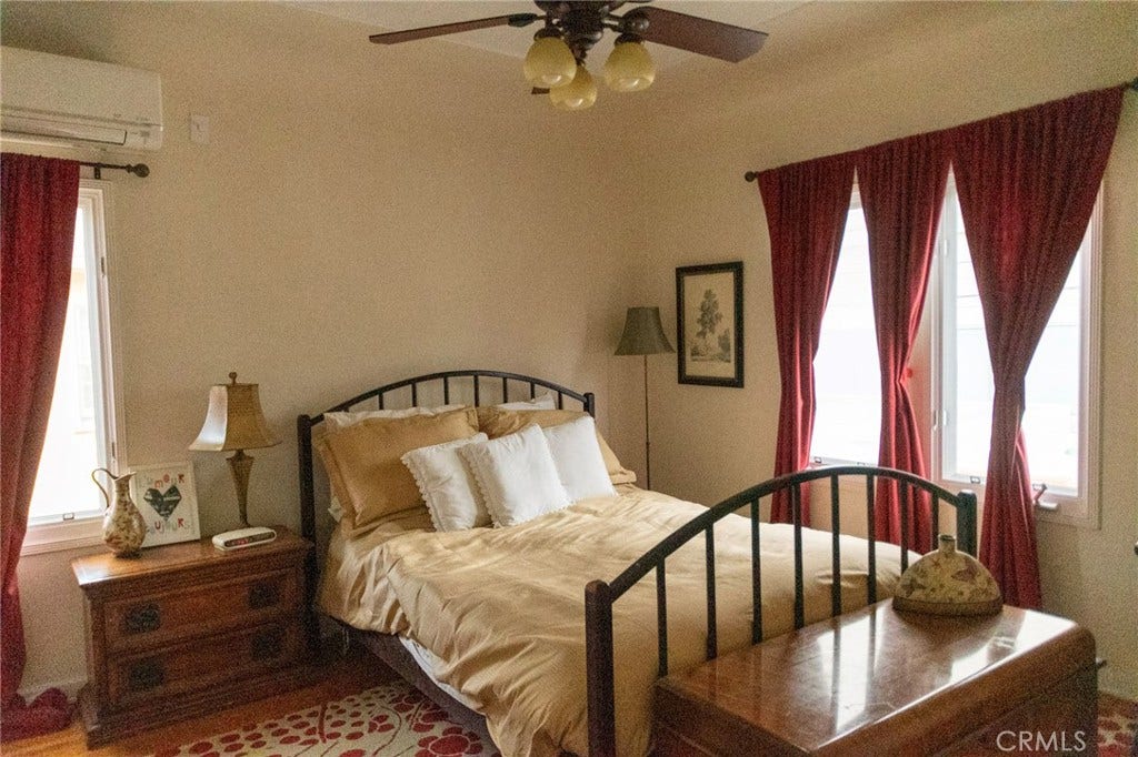 1054 S Corning, Los Angeles, CA 90035 1054 S Corning, Los Angeles, CA 90035