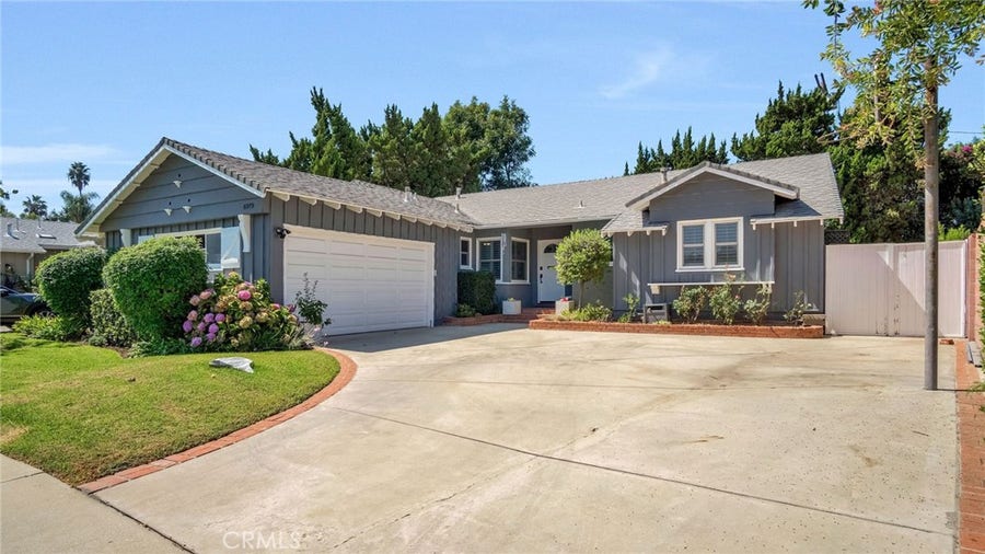 Property photo for 6919 Bianca, Van Nuys, CA
