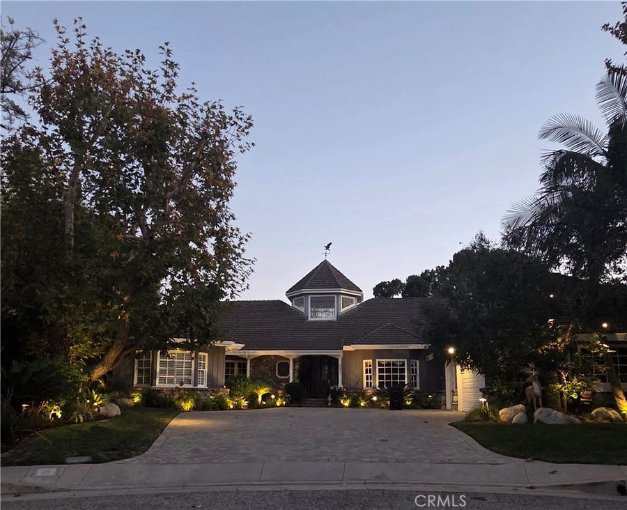 Property photo for 4211 Tarzana Estates Drive, Tarzana, CA