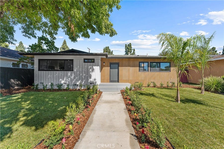 Property photo for 16043 Tuba Street, North Hills, CA