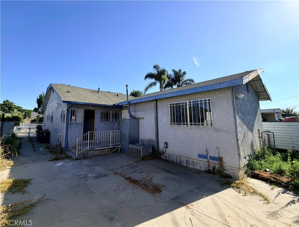 1223 W 69th, Los Angeles, CA 90044