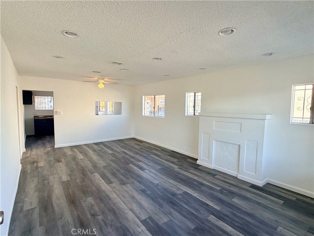 1223 W 69th, Los Angeles, CA 90044