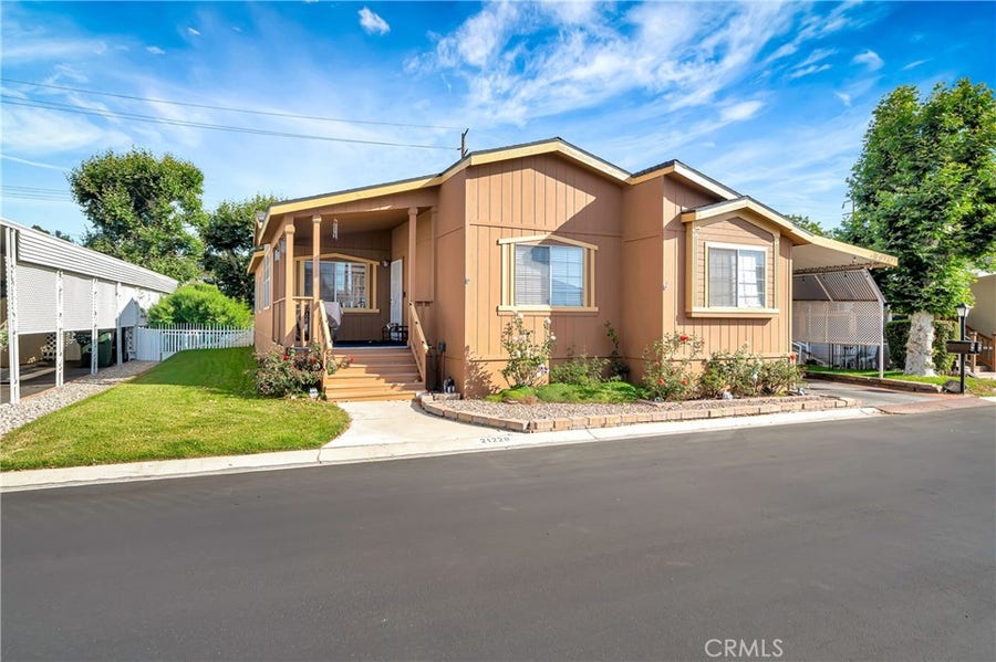 Property photo for 21220 willow weed way, Canyon Country, CA