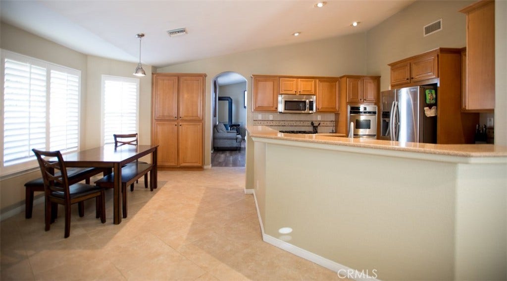 5331 Max Godde, Palmdale, CA 93551 5331 Max Godde, Palmdale, CA 93551