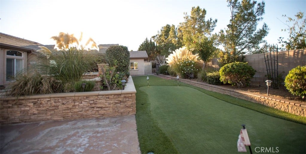 5331 Max Godde, Palmdale, CA 93551 5331 Max Godde, Palmdale, CA 93551