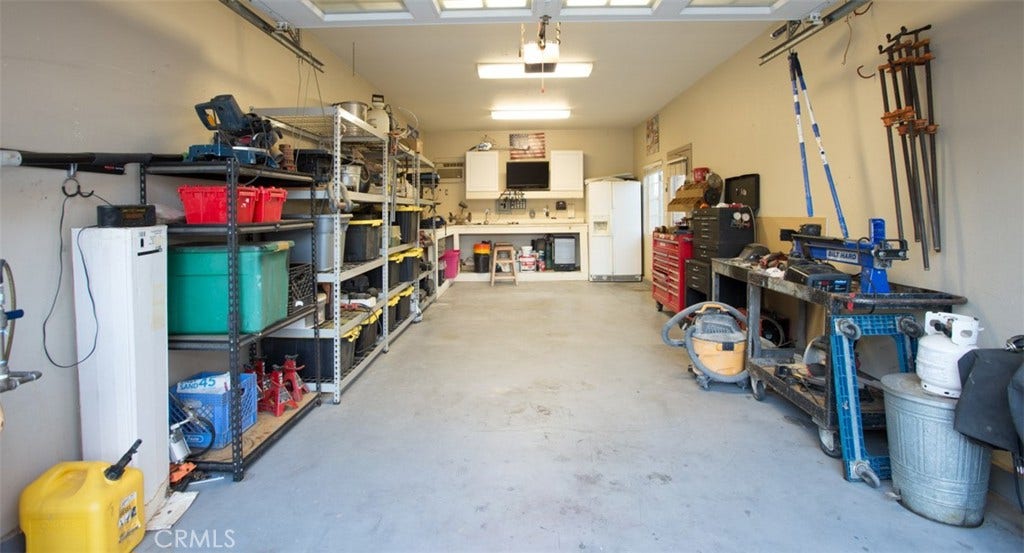 5331 Max Godde, Palmdale, CA 93551 5331 Max Godde, Palmdale, CA 93551
