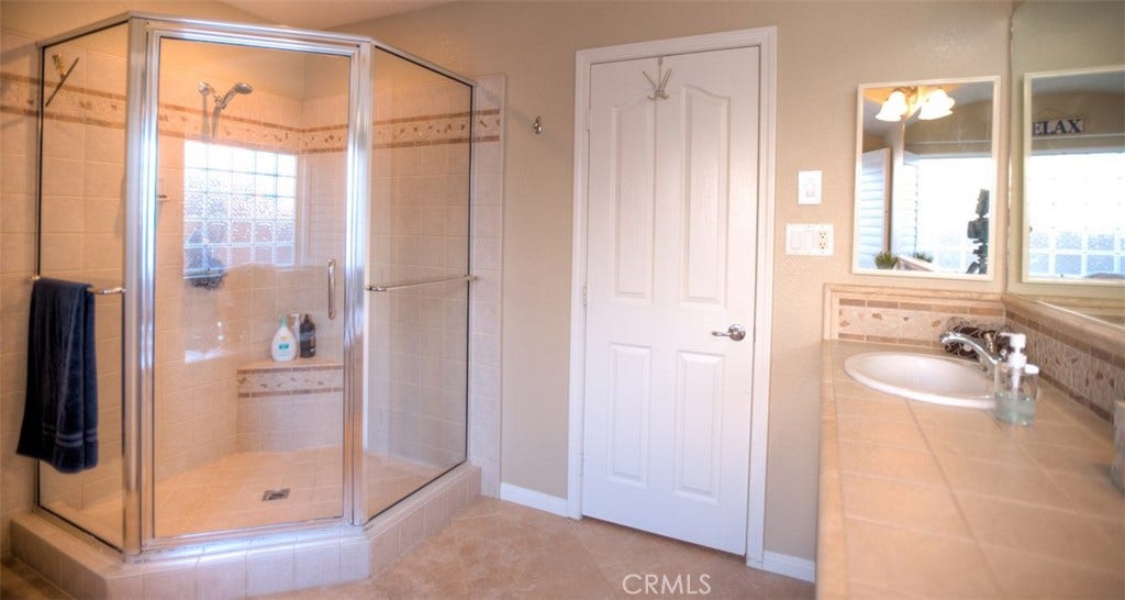 5331 Max Godde, Palmdale, CA 93551 5331 Max Godde, Palmdale, CA 93551