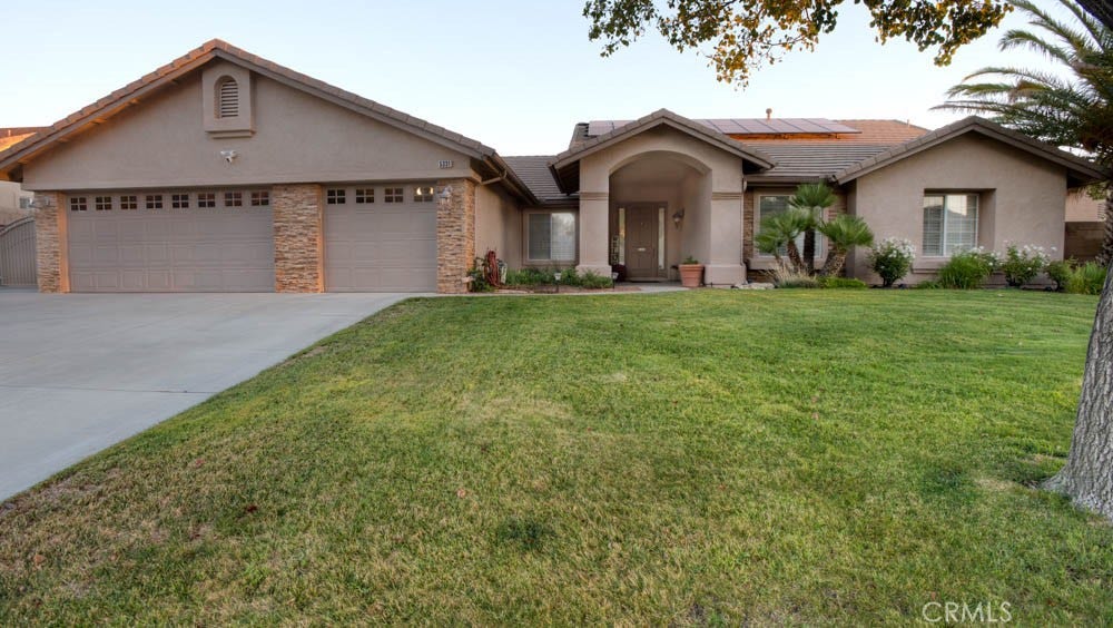 5331 Max Godde, Palmdale, CA 93551 5331 Max Godde, Palmdale, CA 93551