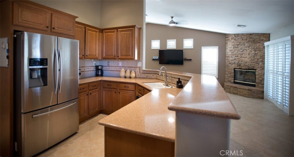 5331 Max Godde, Palmdale, CA 93551 5331 Max Godde, Palmdale, CA 93551