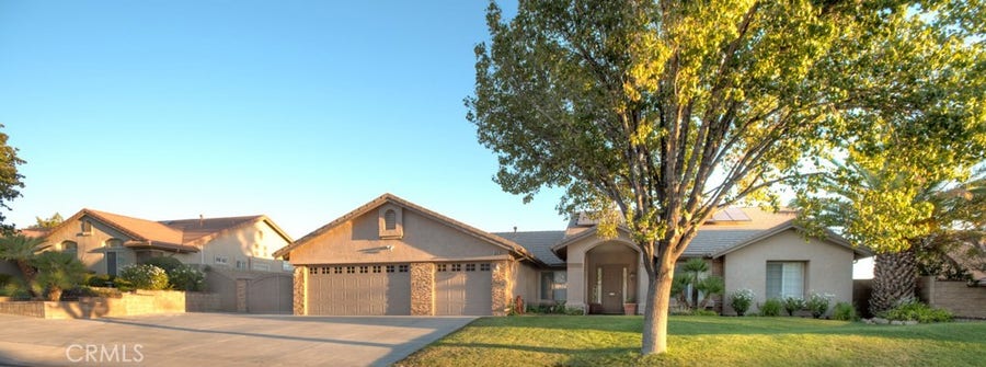 Property photo for 5331 Max Godde, Palmdale, CA