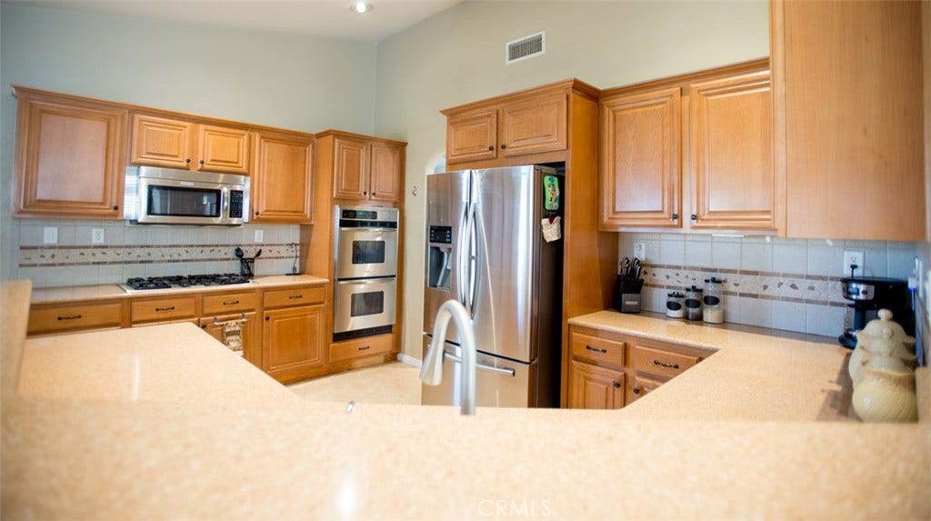 5331 Max Godde, Palmdale, CA 93551 5331 Max Godde, Palmdale, CA 93551