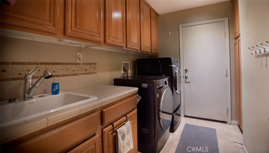 5331 Max Godde, Palmdale, CA 93551 5331 Max Godde, Palmdale, CA 93551