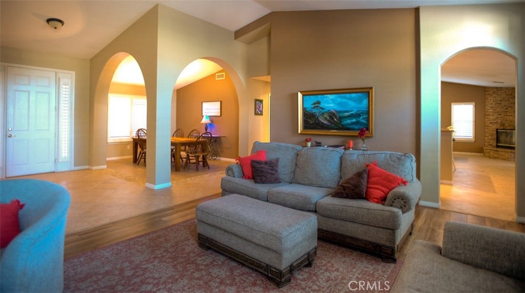 5331 Max Godde, Palmdale, CA 93551 5331 Max Godde, Palmdale, CA 93551