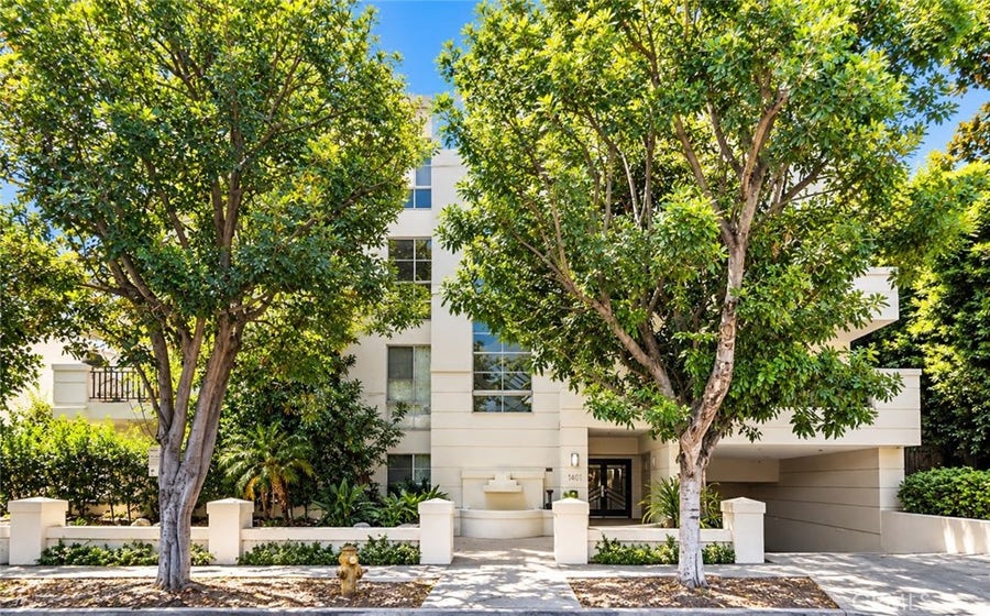Property photo for 1401 S Bentley Avenue, #403, Los Angeles, CA
