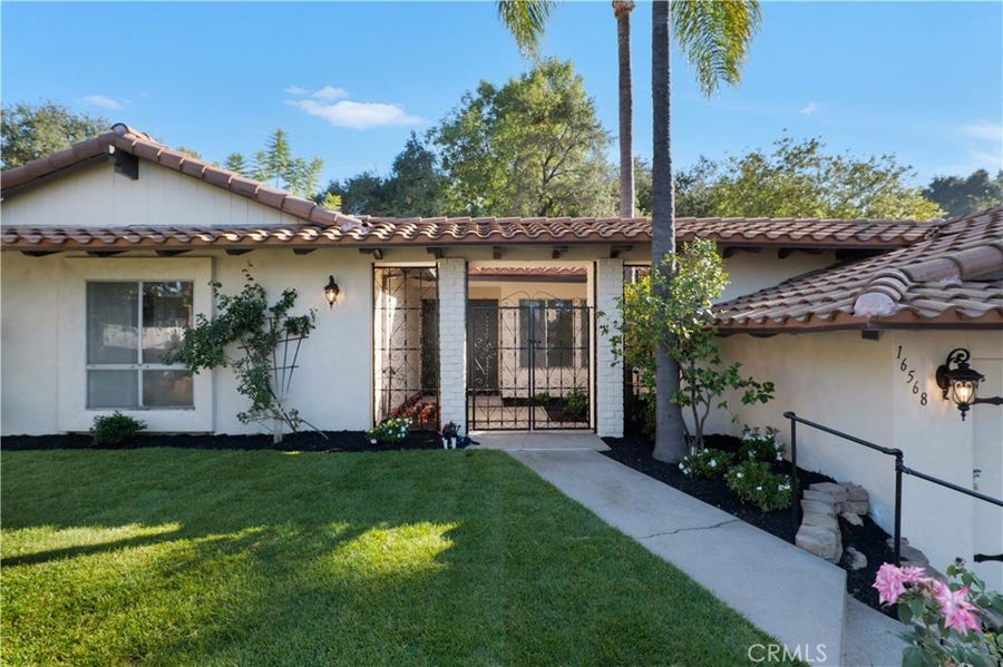 Property photo for 16568 Goldenrod Place, Encino, CA