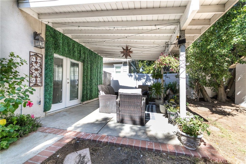 5420 Columbus Avenue, Sherman Oaks, CA 91411 5420 Columbus Avenue, Sherman Oaks, CA 91411