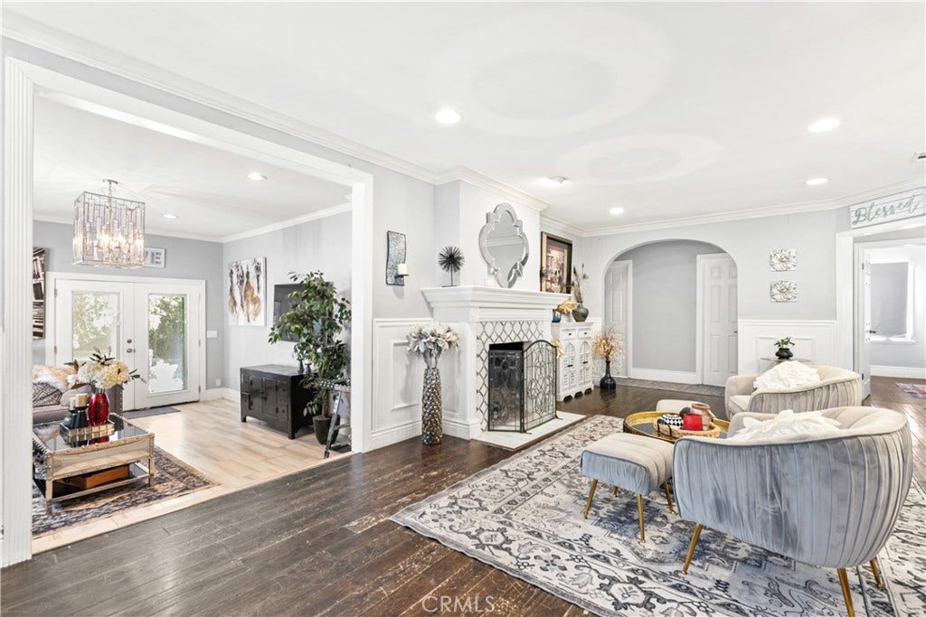5420 Columbus Avenue, Sherman Oaks, CA 91411 5420 Columbus Avenue, Sherman Oaks, CA 91411