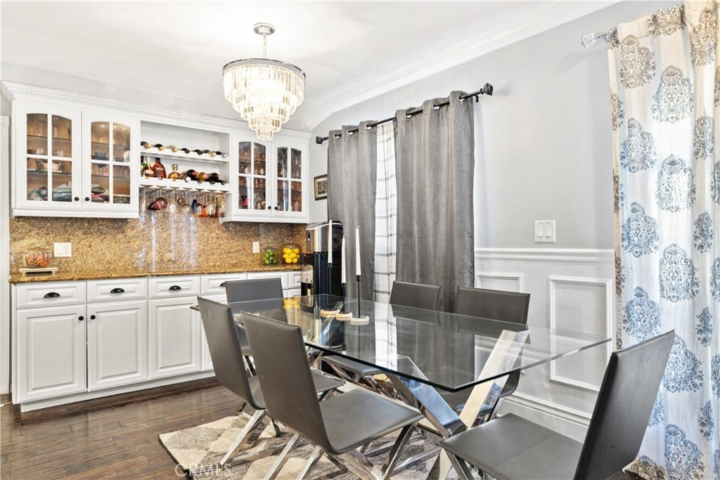 5420 Columbus Avenue, Sherman Oaks, CA 91411 5420 Columbus Avenue, Sherman Oaks, CA 91411